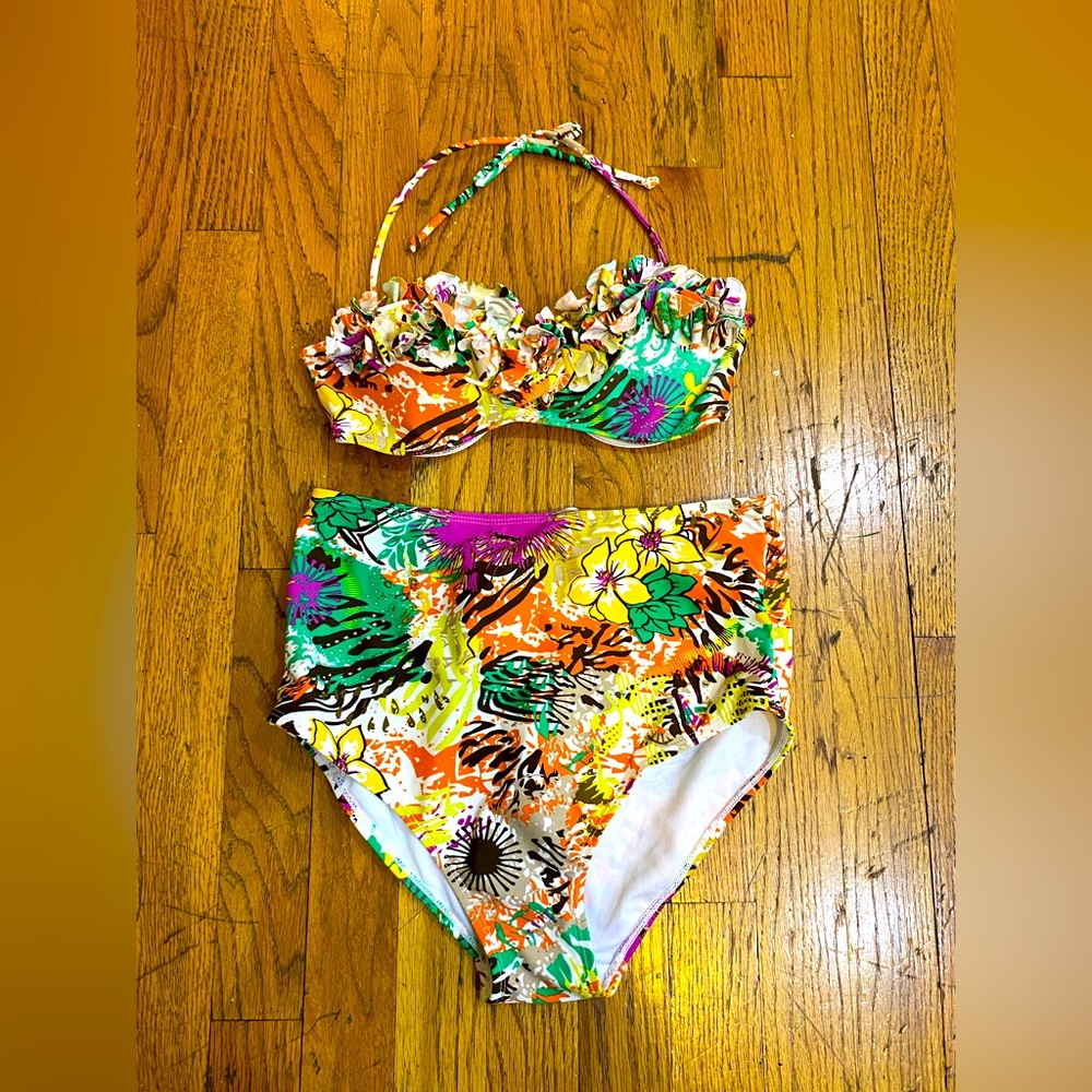 Vintage inspired beach bash Tatyana Bettie page small pin up bikini swimsuit S